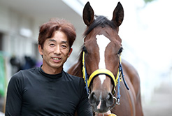田所秀孝厩舎の杉山誠二調教助手 - The Interview