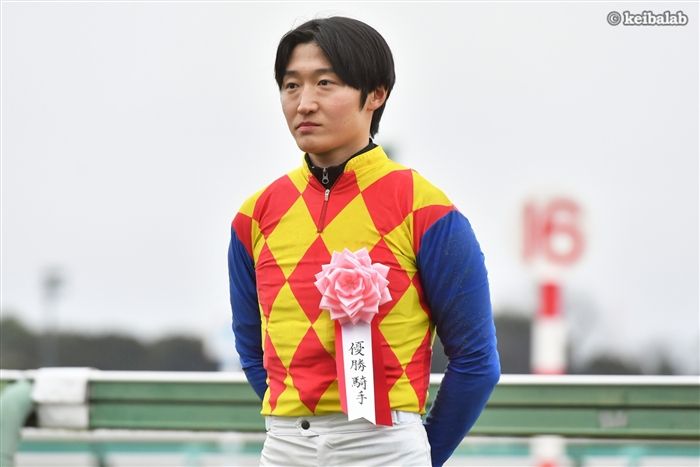 テーオーエルビス